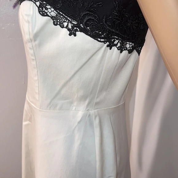 White House Black Market, 6, Cream sleeveless midi black floral embroidery - Picture 6 of 8